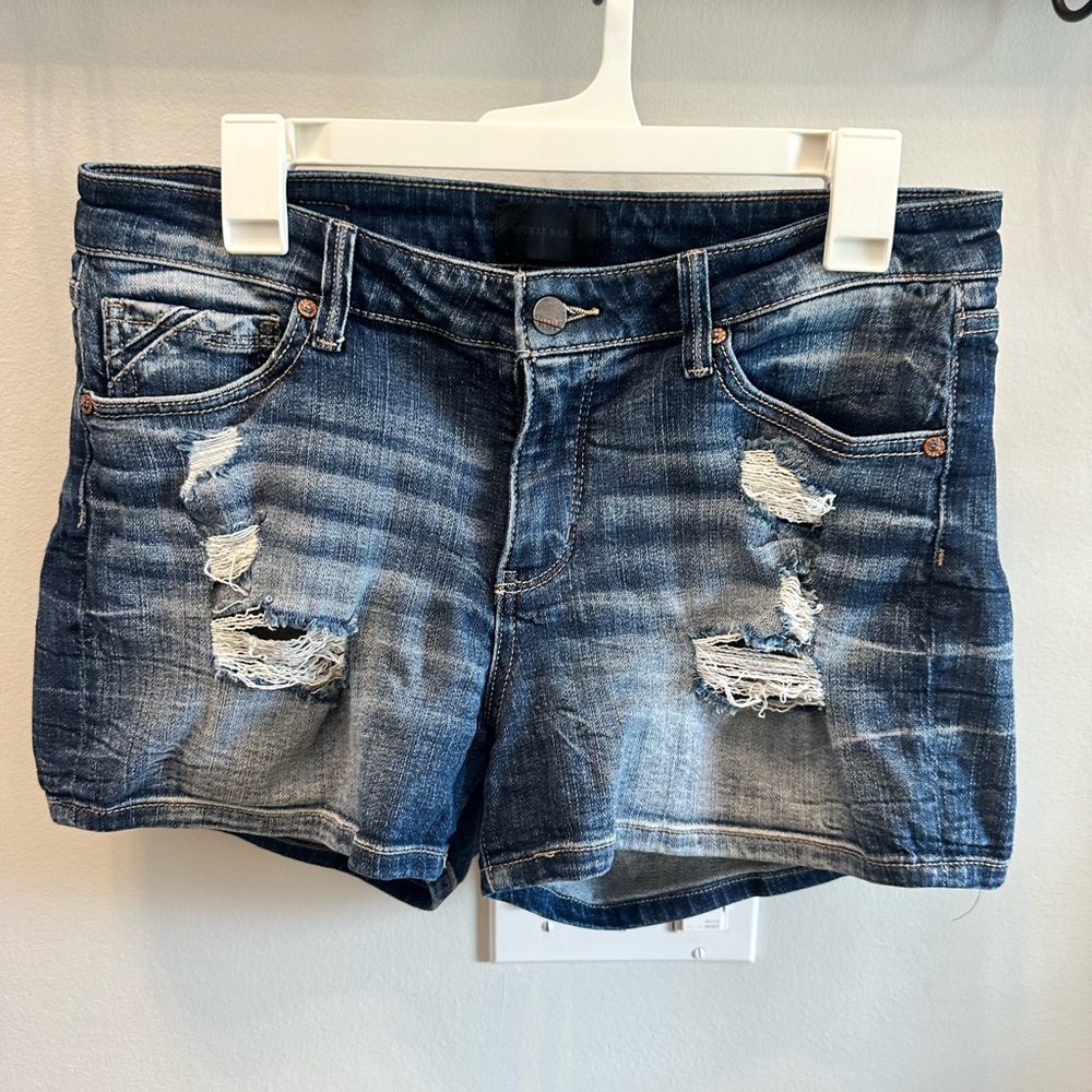 Buckle Black Distressed Women’s Denim Shorts